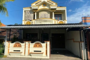 DIJUAL RUMAH DEKAT GBK